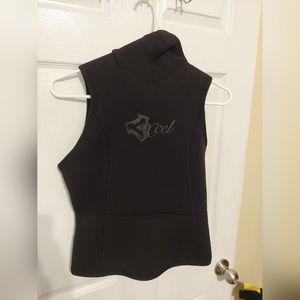 Xcel Jacket with Hood 5mm Size 8